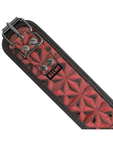 BEGME - RED EDITION COLLAR CON CADENAS Y PINZAS PEZONES CON FORRO DE NEOPRENO 