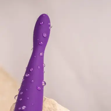 Off - Petite Sensations Teazer Plug Anal Vibrador Morado