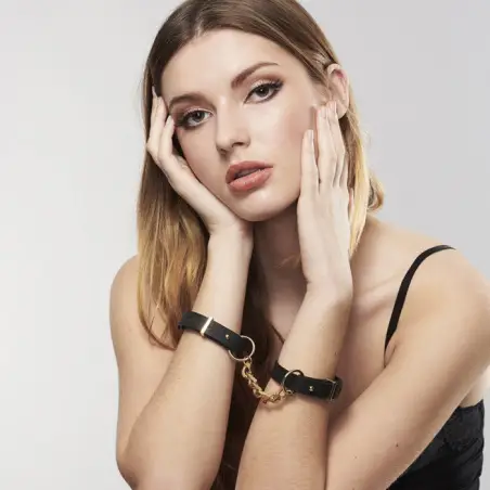 Esposas Brazaletes Negro - Ajustable | Bijoux Indiscrets