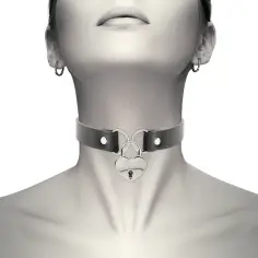 COQUETTE CHIC DESIRE - COLLAR CUERO VEGANO ACCESORIO CORAZÓN CON LLAVE 2