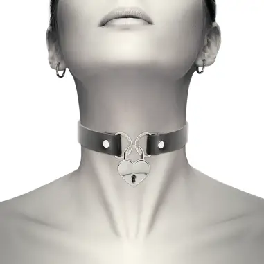 Collar Cuero Vegano Accesorio Corazón con Llave - BDSM