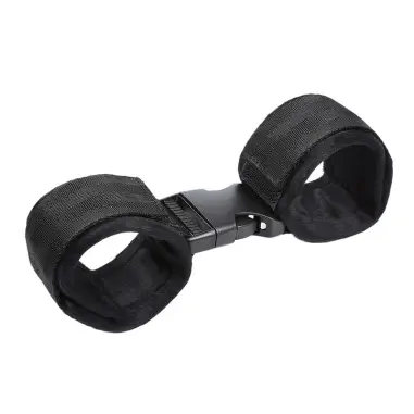 Restricciones Muñeca con Broche - BDSM | Ohmama Fetish