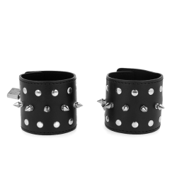 KINK - MUÑEQUERAS ESTILO PUNK CON PINCHOS 25 X 6 CM KINK WRIST RESTRAINT 2