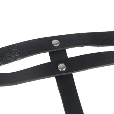 Cinturon de Cadenas Anillas Cuero Negro Talla Única
