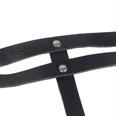 Cinturon de Cadenas Anillas Cuero Negro Talla Única