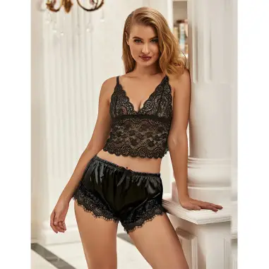Pijama Sexy Saten y Encaje Negro S/M | Subblime