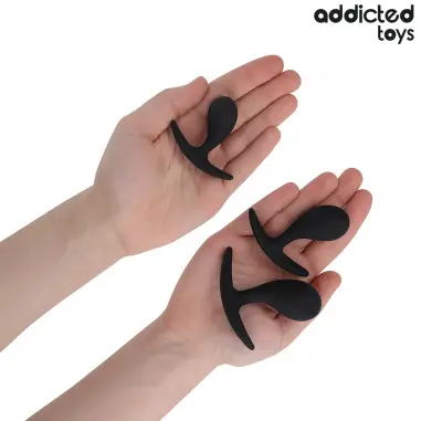 ADDICTED TOYS - SET DE 3 PLUG ANAL SILICONA MODELO 3 