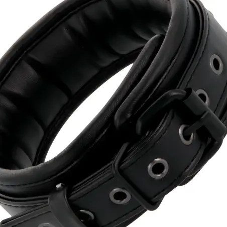 DARKNESS - ESPOSAS Y COLLAR DE CUERO NEGRO 