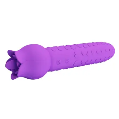 Dannell Vibrador con Estimulación Oral y Clitoral Recargable